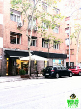 Retail in Madrid, MAD for lease Interior Photo- Image 1 of 7