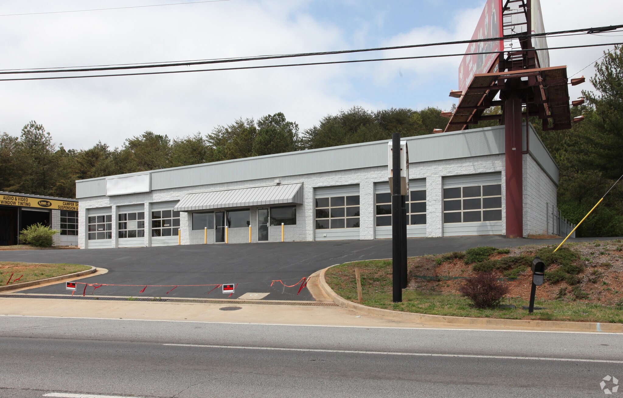 2308 Browns Bridge Rd, Gainesville, GA for sale Primary Photo- Image 1 of 1