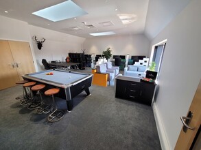 1-12 Dairy Barn Mews, Lawford for lease Interior Photo- Image 2 of 4