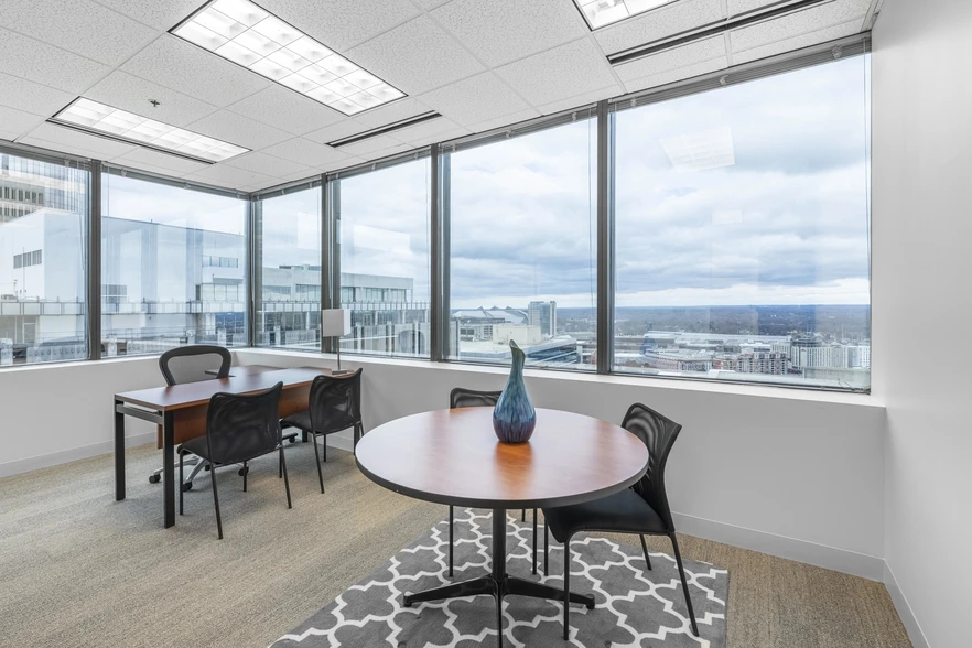 260 Peachtree St NW, Atlanta, GA for lease - Interior Photo - Image 1 of 28