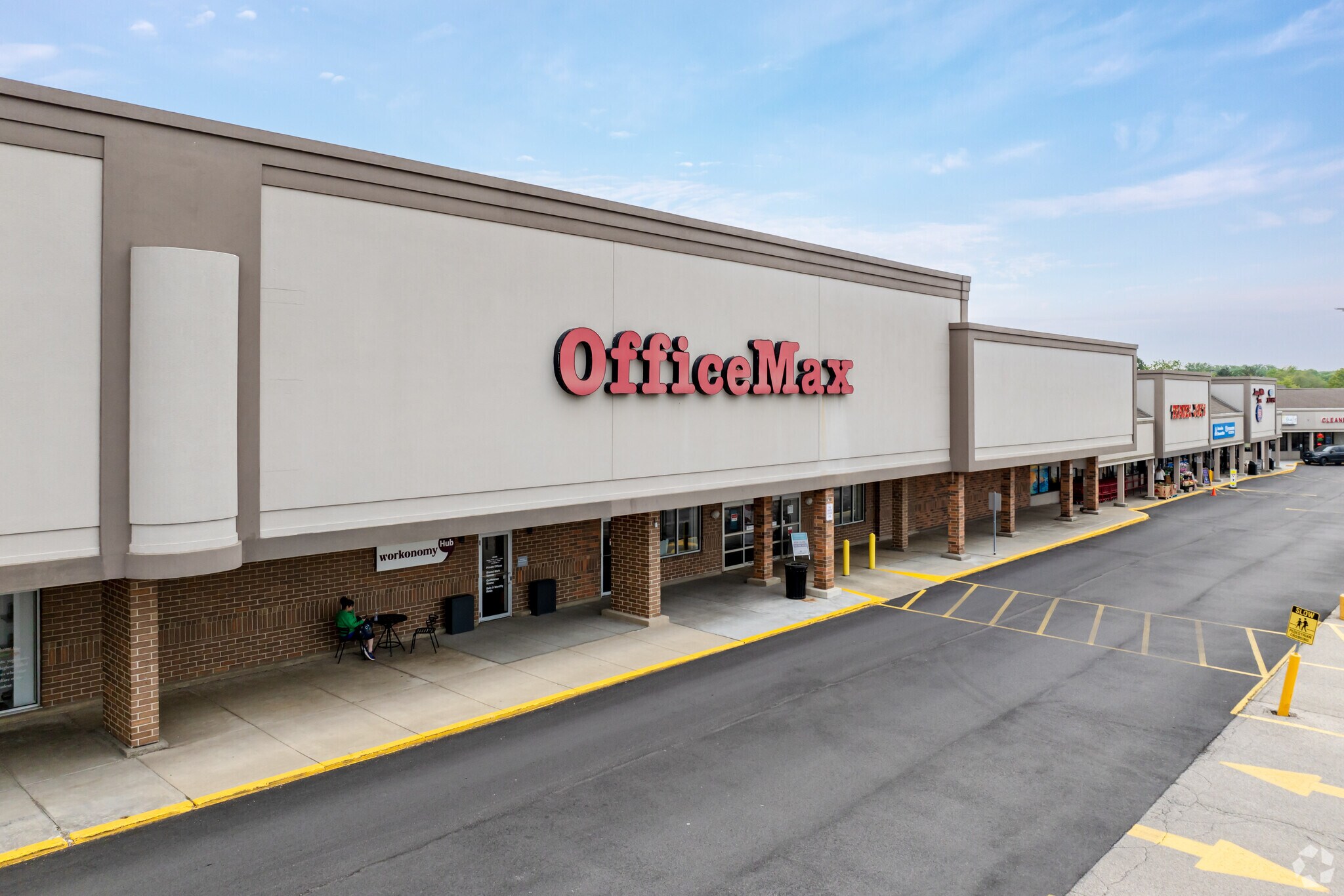 719-801 W Main St, Lake Zurich, IL for sale Building Photo- Image 1 of 1