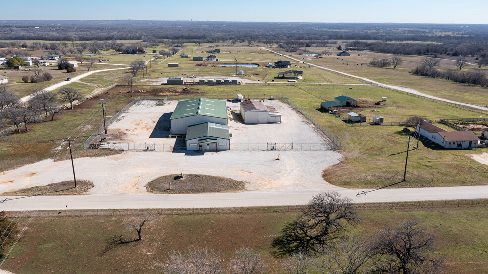 1652 Cuba Rd, Bridgeport, TX for sale - Building Photo - Image 3 of 22