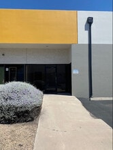 34 N 45th Ave, Phoenix, AZ for lease Interior Photo- Image 1 of 7