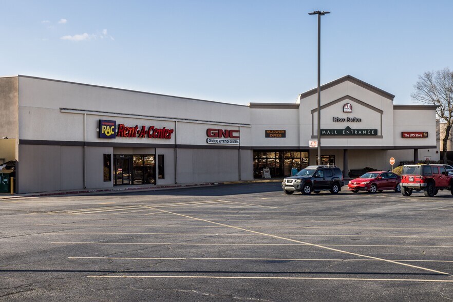 100 N Dixieland Rd, Rogers, AR 72756 Frisco Station