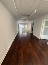 601-625 SW 57th Ave, Miami, FL for lease Interior Photo- Image 1 of 5
