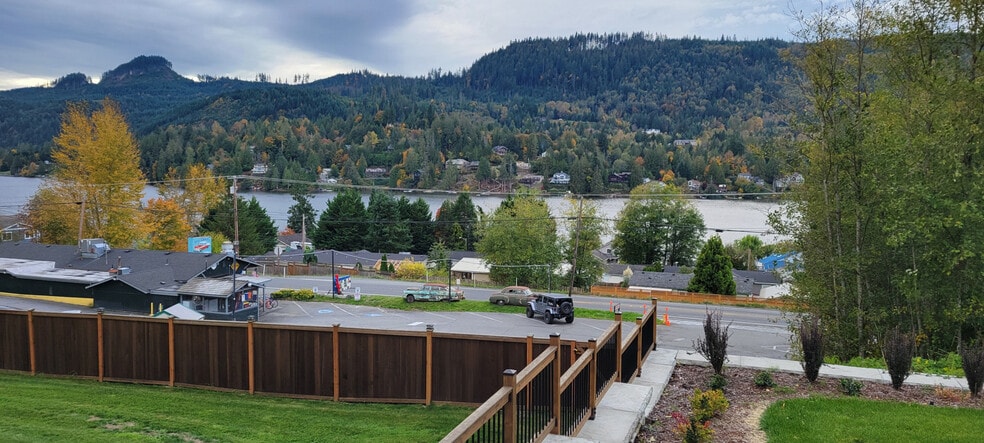 18247 Highway 9, Mount Vernon, WA for sale - Building Photo - Image 3 of 17