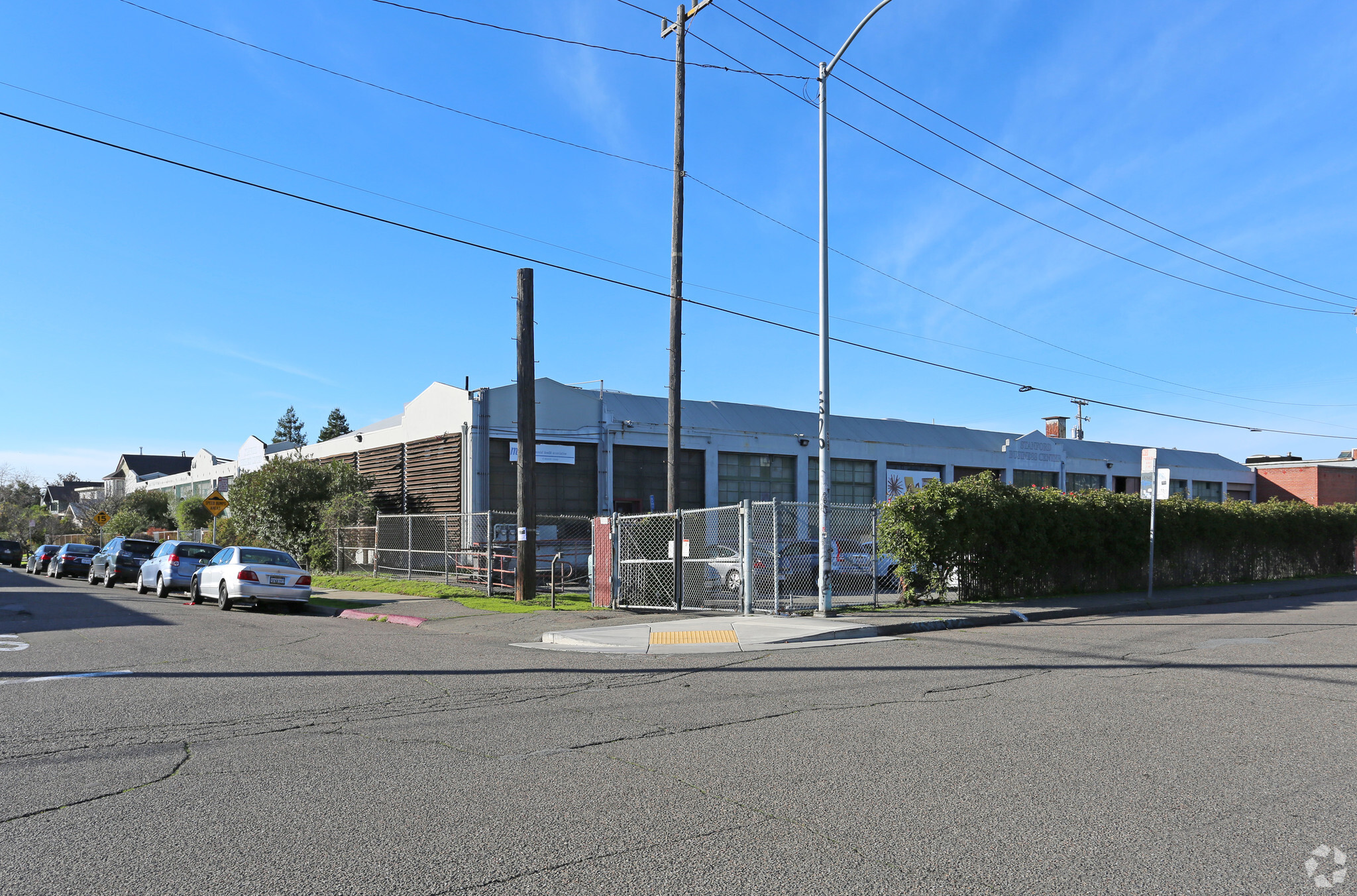 954 60th St, Oakland, CA for lease Building Photo- Image 1 of 11