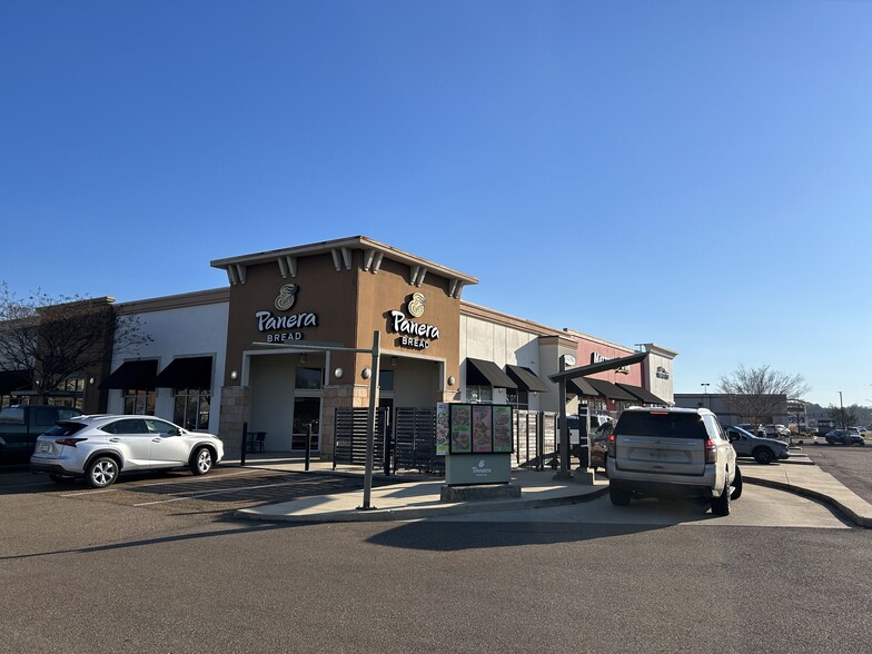 300 Ridge Way, Flowood, MS for lease - Building Photo - Image 2 of 10