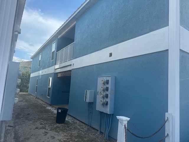 Laird Apartments portfolio of 2 properties for sale on LoopNet.com - Building Photo - Image 3 of 10