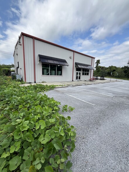 9838 N Davis Hwy, Pensacola, FL for sale - Building Photo - Image 3 of 10