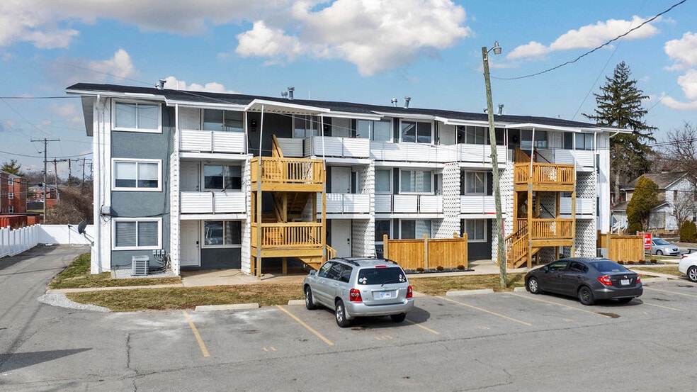 Riverview Apartments portfolio of 2 properties for sale on LoopNet.com - Building Photo - Image 3 of 31