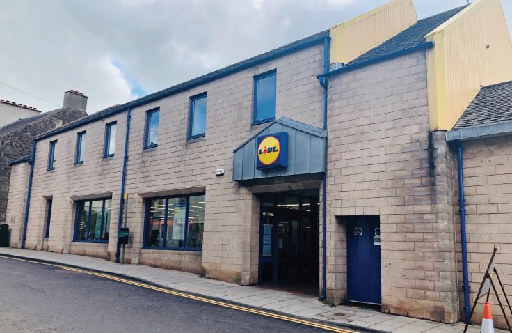 17 Castlegate, Lanark for sale Primary Photo- Image 1 of 1