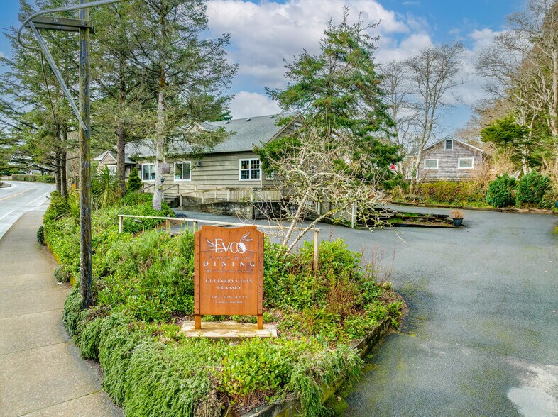 188 S Hemlock St, Cannon Beach, OR for sale - Building Photo - Image 1 of 1