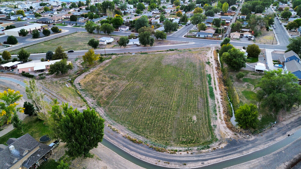 1806 J 3/10 Rd, Fruita, CO for sale - Building Photo - Image 2 of 13