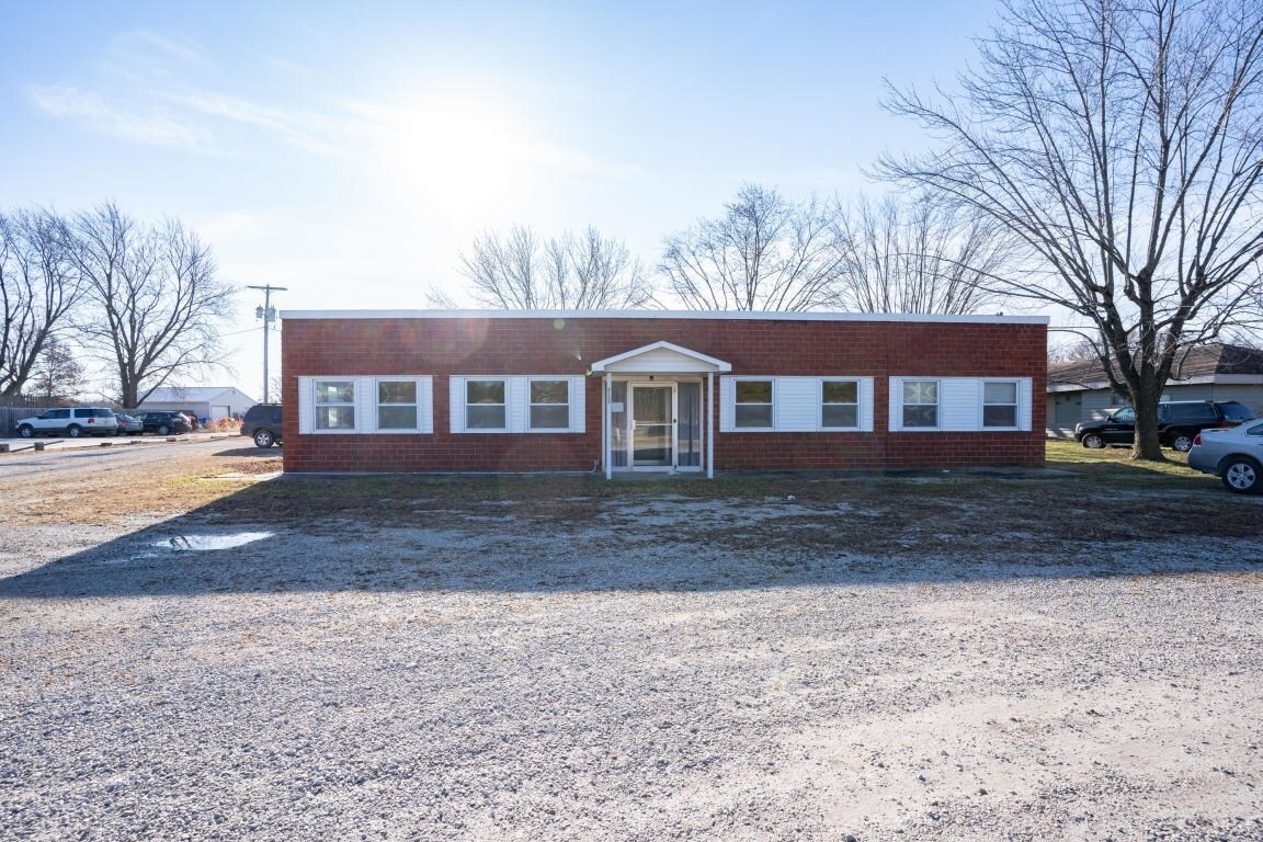 2188 Highway JJ, Moberly, MO 65270