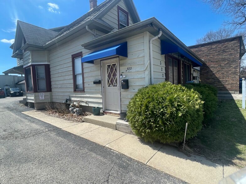 322 Hamilton St, Geneva, IL for sale - Primary Photo - Image 1 of 1