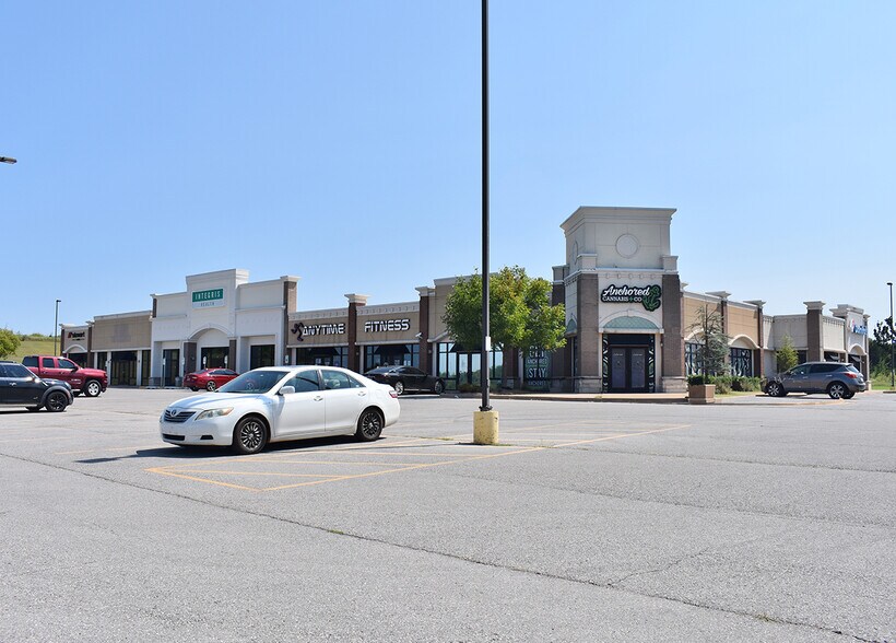 1700-1726 S Division St, Guthrie, OK for lease - Building Photo - Image 1 of 1