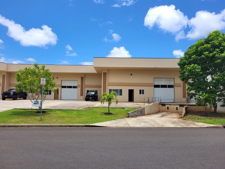 1825 Haleukana St, Lihue, HI for sale - Building Photo - Image 1 of 1