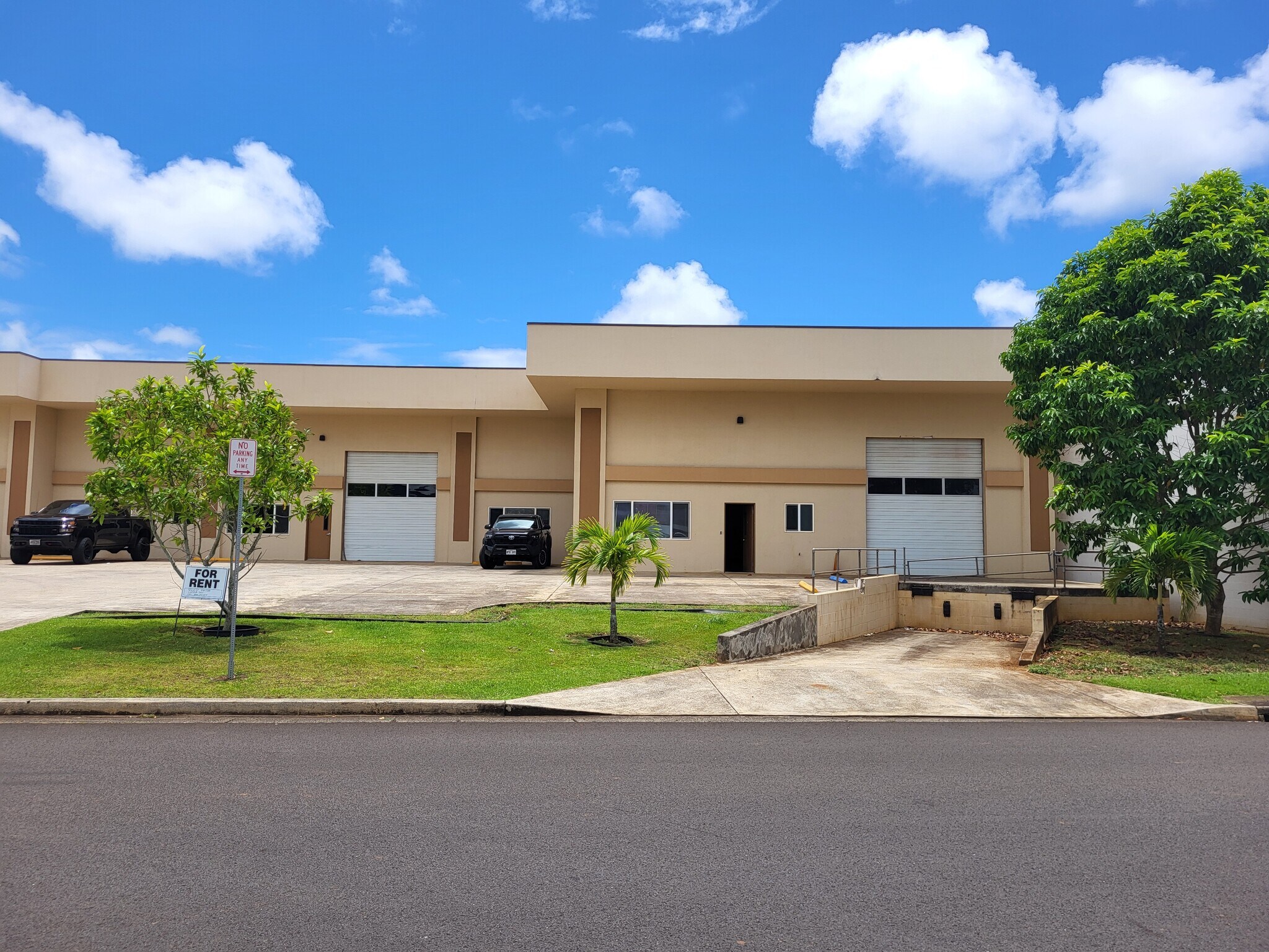 1825 Haleukana St, Lihue, HI for sale Building Photo- Image 1 of 1