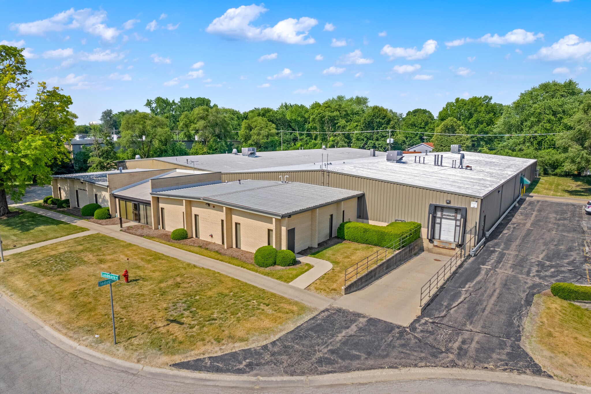 1700 Landmark Rd, Aurora, IL for sale Building Photo- Image 1 of 1