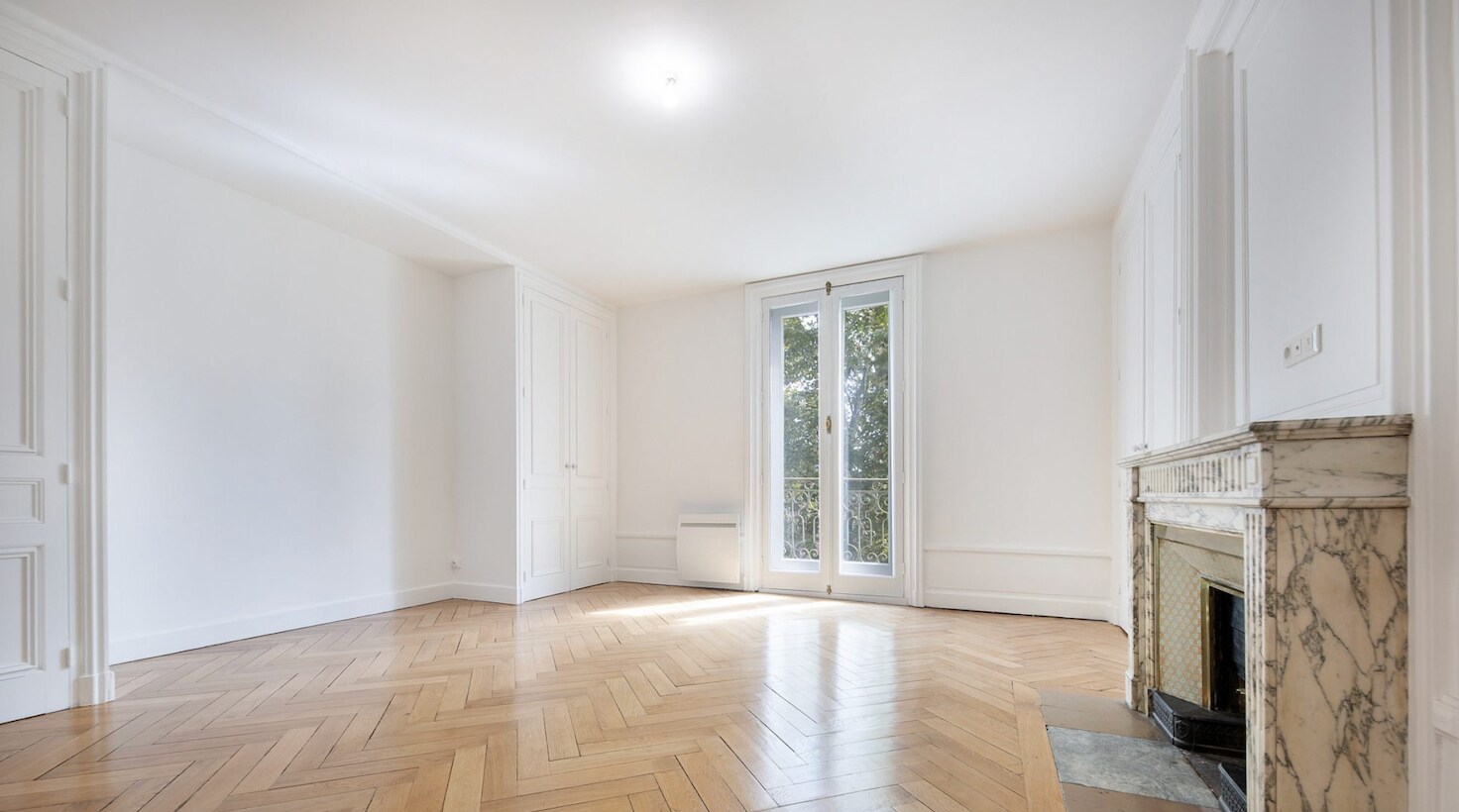 15 Rue Du Louvre, Paris for lease Building Photo- Image 1 of 2