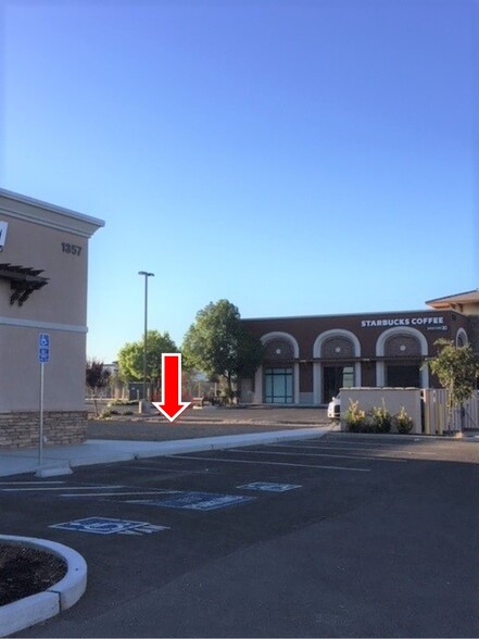 1357 W Pacheco Blvd, Los Banos, CA for lease - Primary Photo - Image 2 of 6