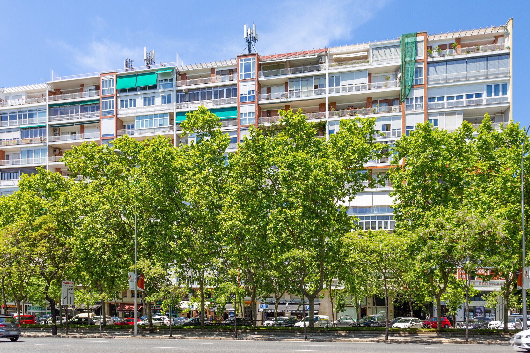 Paseo Castellana, 117, Madrid, Madrid for sale Primary Photo- Image 1 of 1