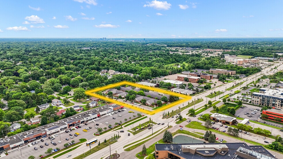 7001 Orchard Lake Rd, West Bloomfield, MI for sale - Aerial - Image 3 of 5