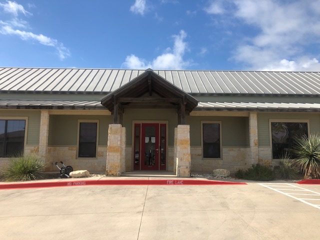 2410 Hunter Rd, San Marcos, TX for lease - Building Photo - Image 1 of 16