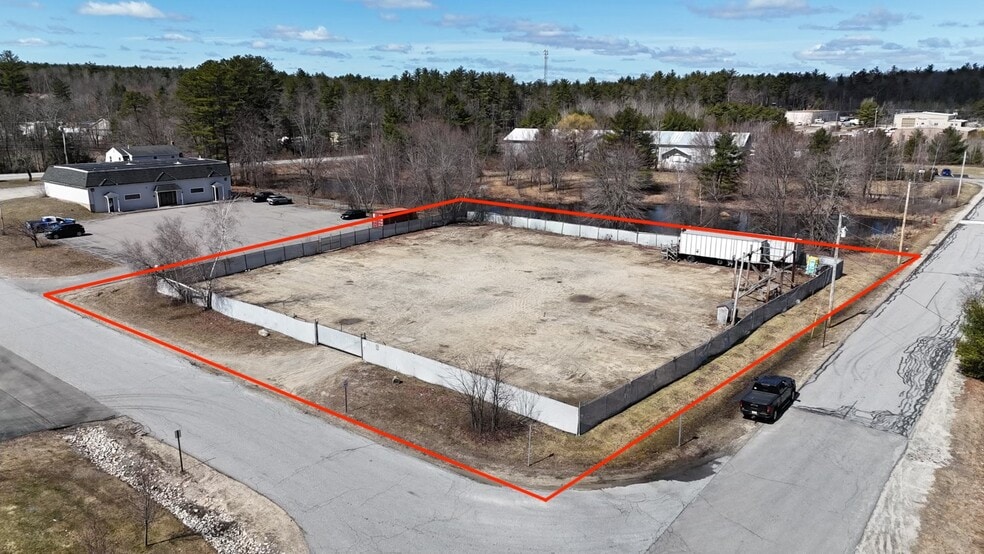 5 Priscilla Ln, Auburn, NH for lease - Building Photo - Image 1 of 11
