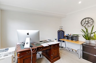 78 High St, London for lease Interior Photo- Image 2 of 6