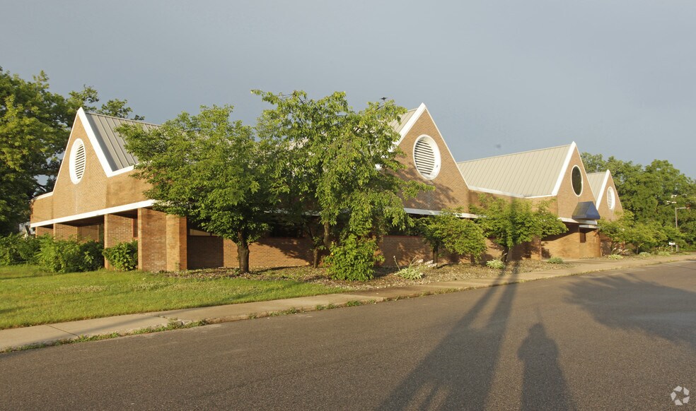 3200 S Westnedge Ave, Kalamazoo, MI 49008