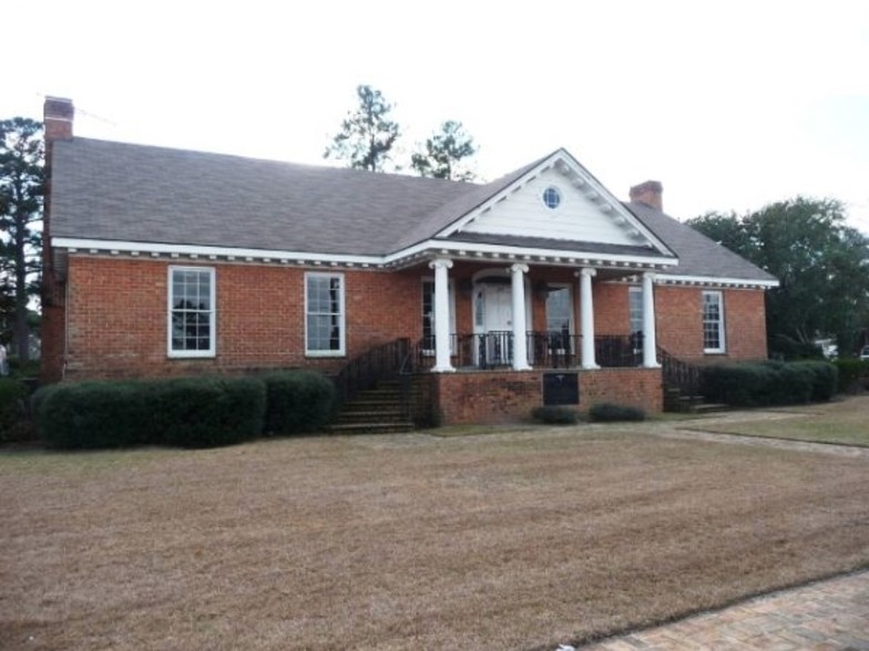 405 E Long St, Claxton, GA for sale - Primary Photo - Image 1 of 1