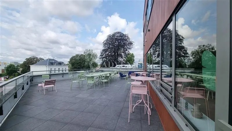 Office in VILLENEUVE-D'ASCQ for lease - Building Photo - Image 2 of 10