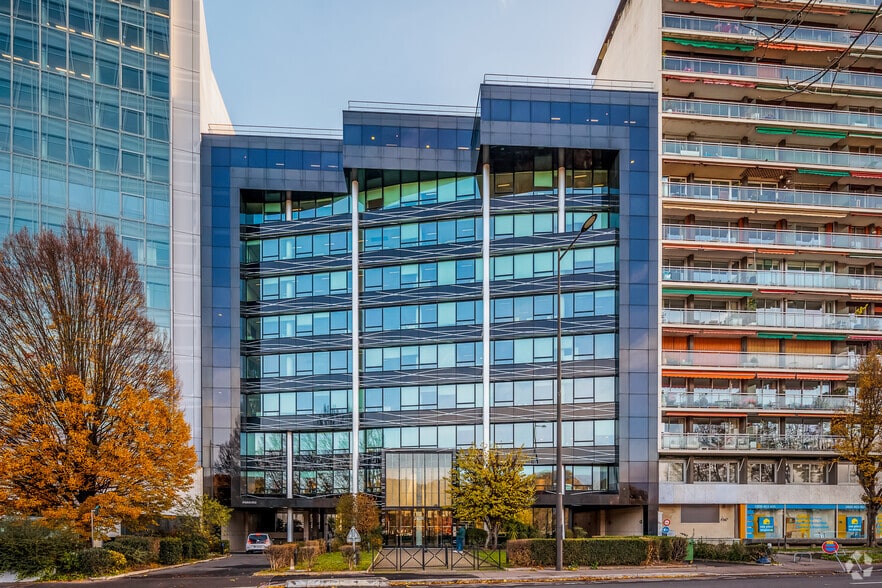 24-26 Quai Alphonse Le Gallo, Boulogne-Billancourt for lease - Primary Photo - Image 1 of 3