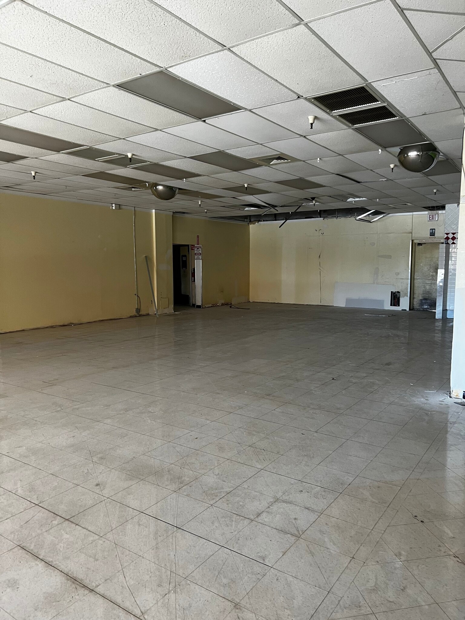 1116 S Dobson Rd, Mesa, AZ 85202 Dobson Square