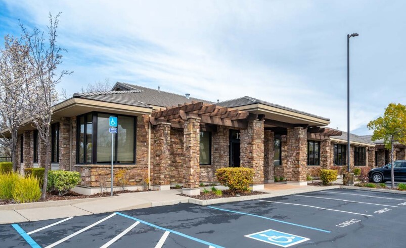 1739 Creekside Dr, Folsom, CA for lease Building Photo- Image 1 of 10