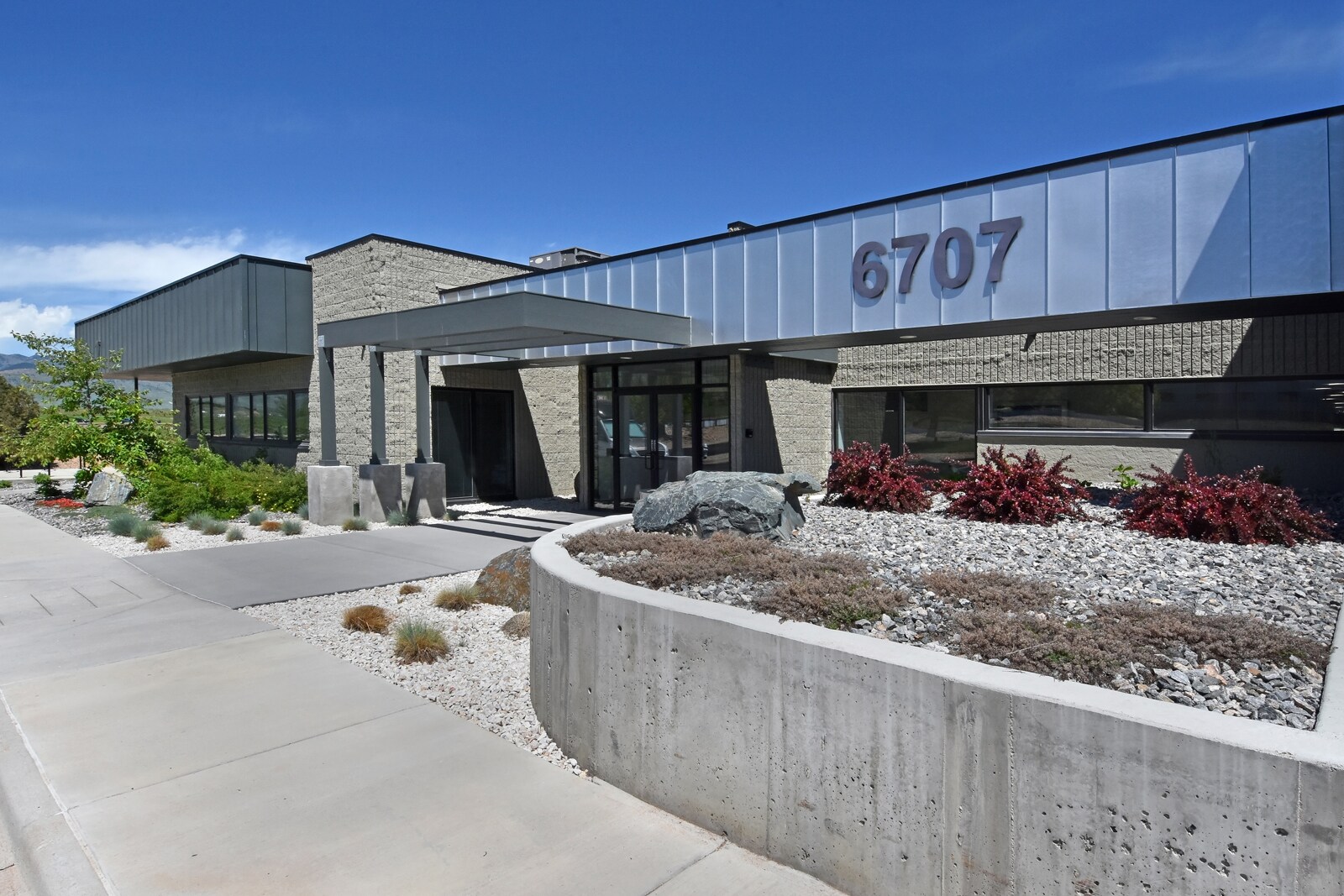 6707 Winchester Cir, Boulder, CO for sale Primary Photo- Image 1 of 1