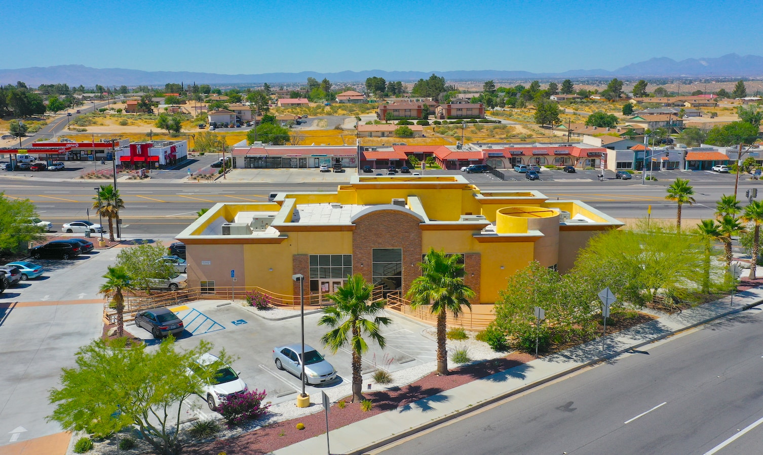 18400-us-highway-18-apple-valley-ca-92307-loopnet