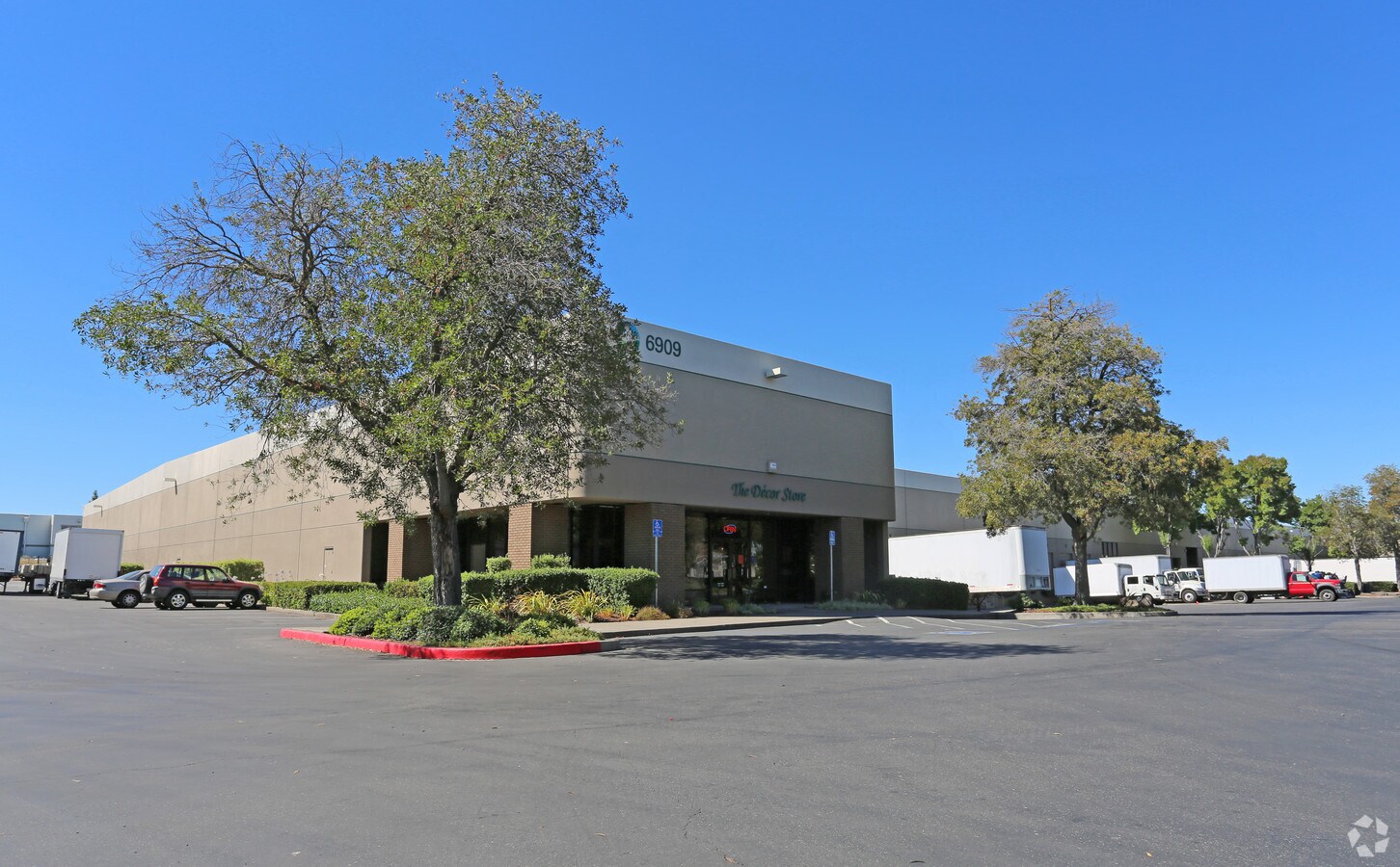 6909 Las Positas Rd, Livermore, CA 94551