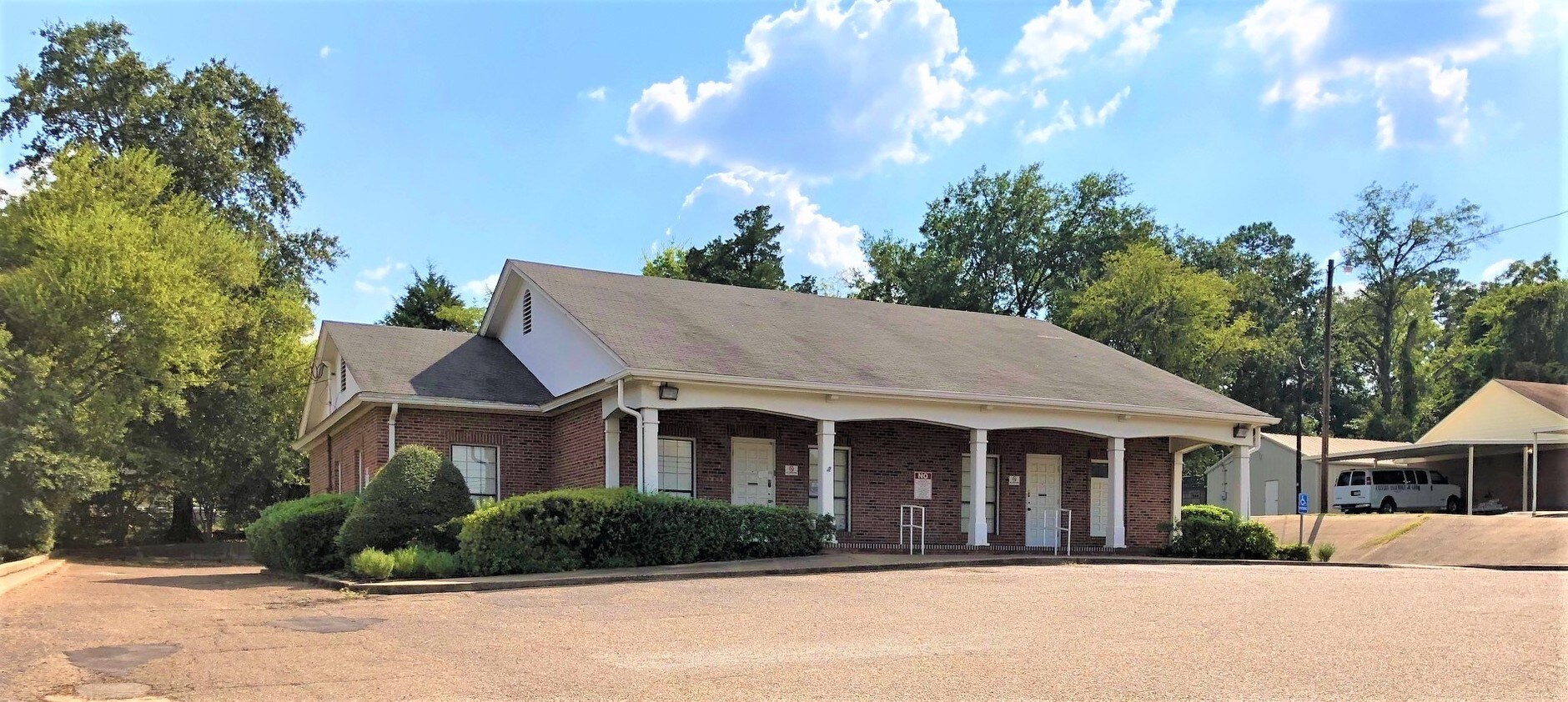 1803 E Front St, Tyler, TX 75702