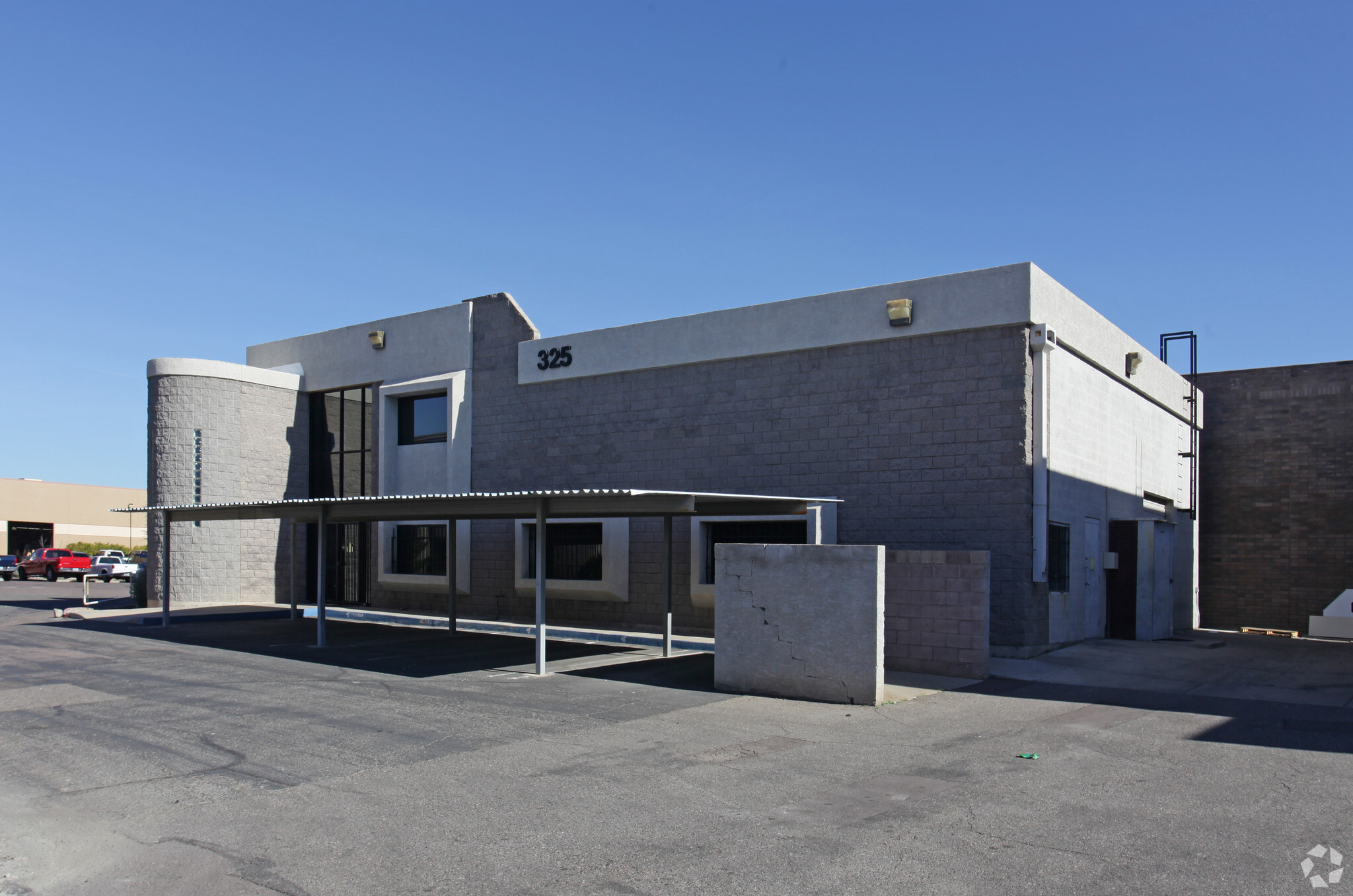 325 W Melinda Ln, Phoenix, AZ for sale Building Photo- Image 1 of 17