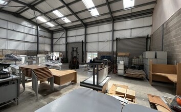 Godney Rd, Glastonbury for lease Interior Photo- Image 1 of 2