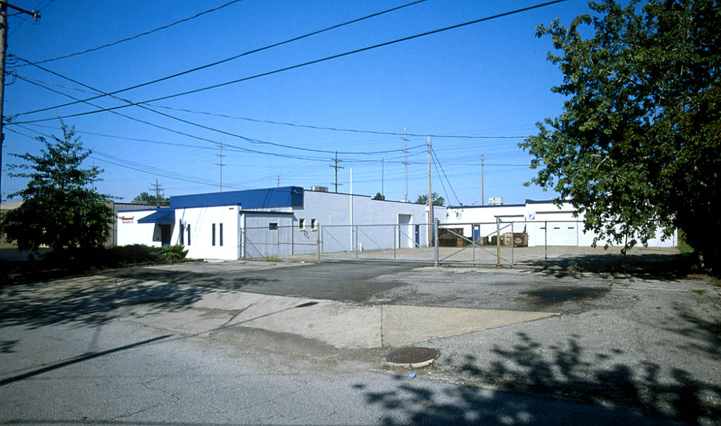 19541 Roseland Ave, Euclid, OH for sale Primary Photo- Image 1 of 1
