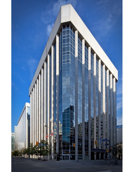 99 Bank St, Ottawa, ON for lease - Building Photo - Image 3 of 19
