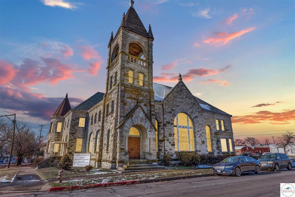 520 Osage Ave, Sedalia, MO for sale Primary Photo- Image 1 of 5