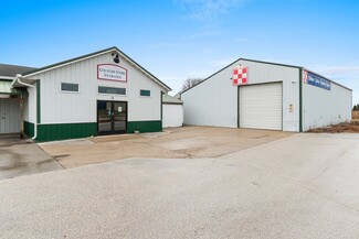 More details for 5814 Calumet Ave, Manitowoc, WI - Retail for Sale