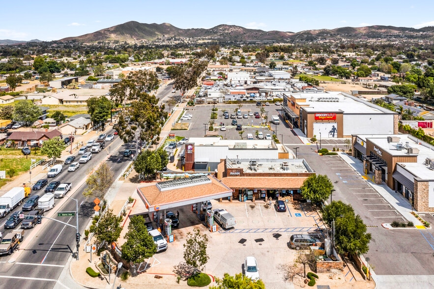 1488 6th St, Norco, CA for sale - Building Photo - Image 3 of 14