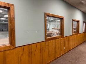 374 Industrial Park Dr, Boone, NC for lease Interior Photo- Image 2 of 27