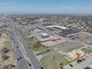 More details for 6903-7001 NW Expressway St, Oklahoma City, OK - Retail for Lease